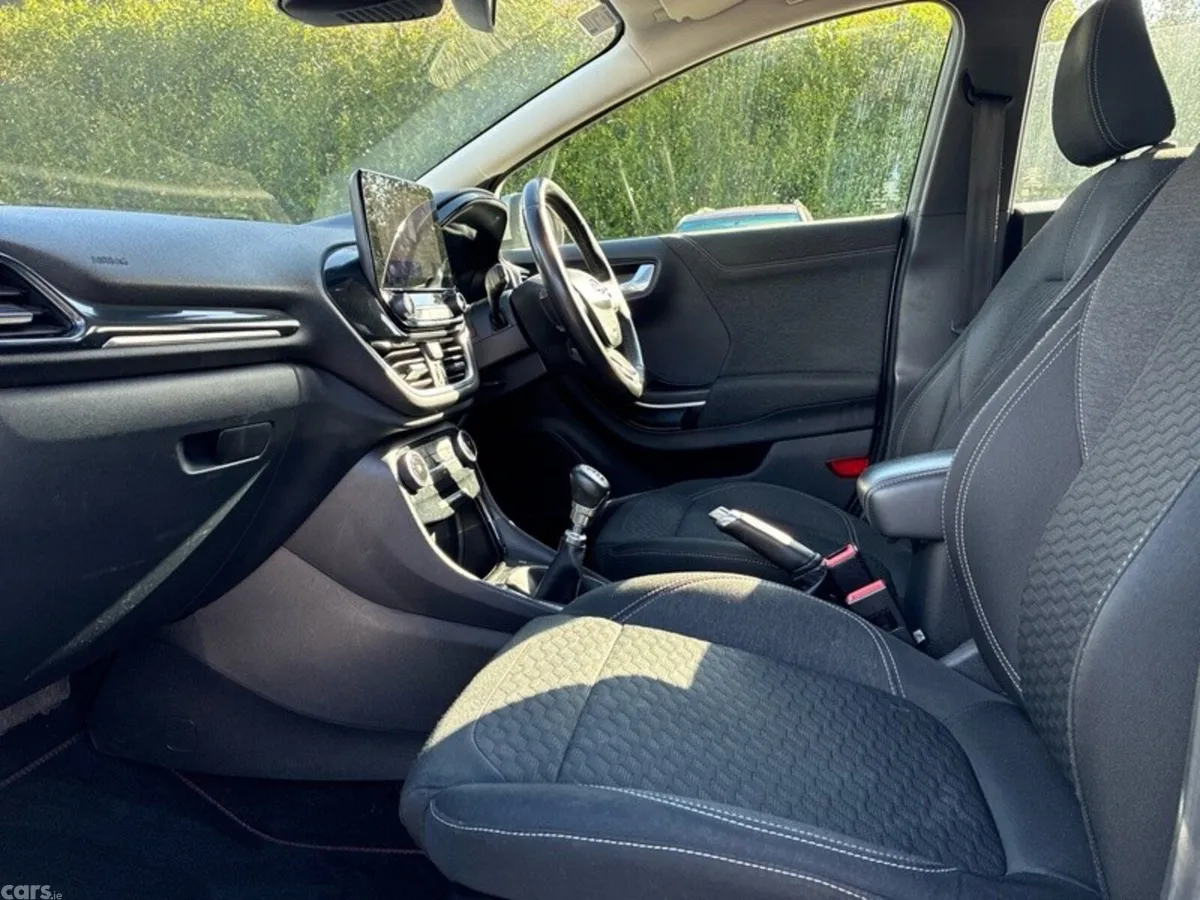 Ford Puma MPV, Petrol Hybrid, 2021, Grey
