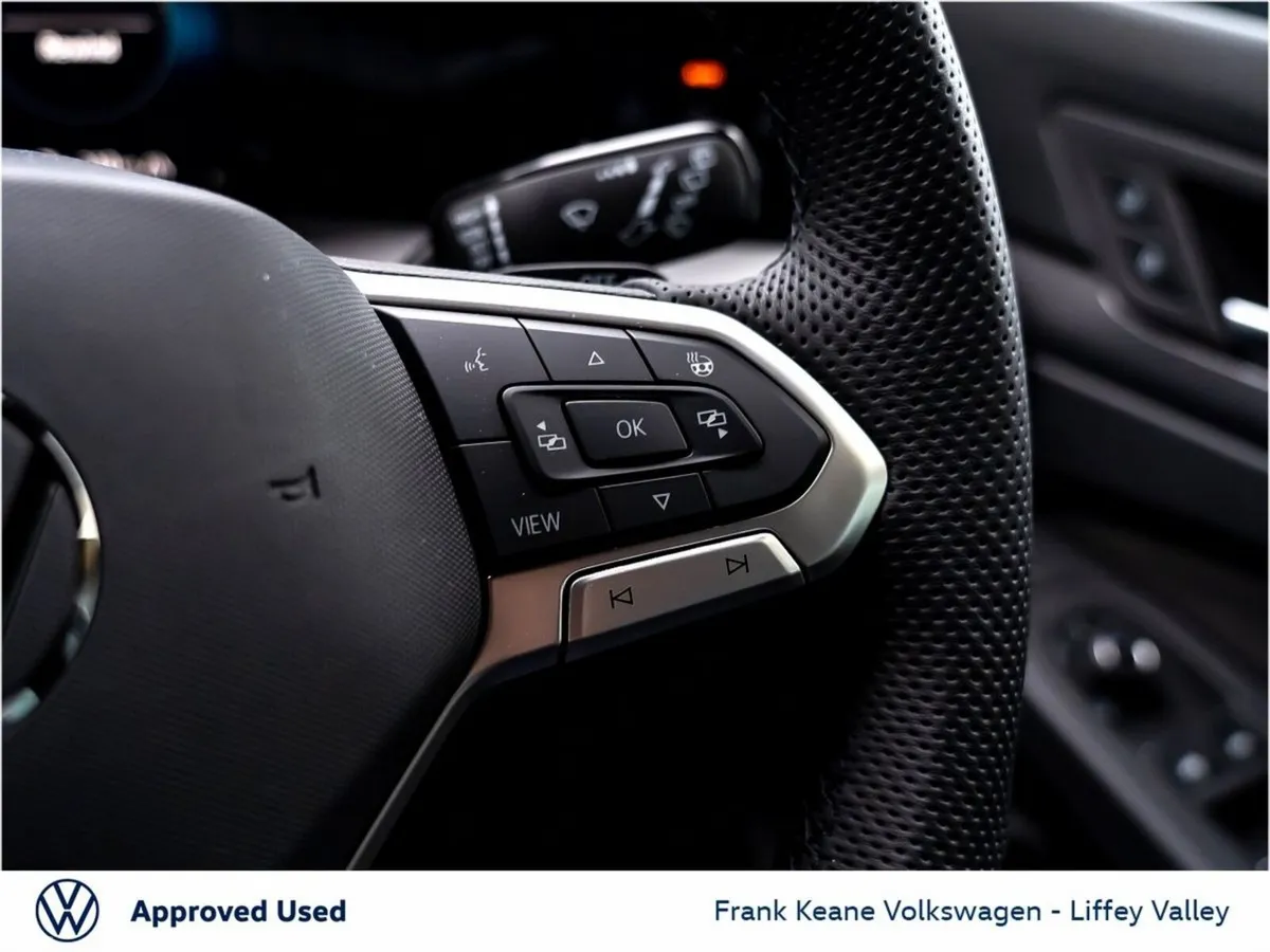 Volkswagen Golf Hatchback, Petrol Plug-in Hybrid, 2026, Silver