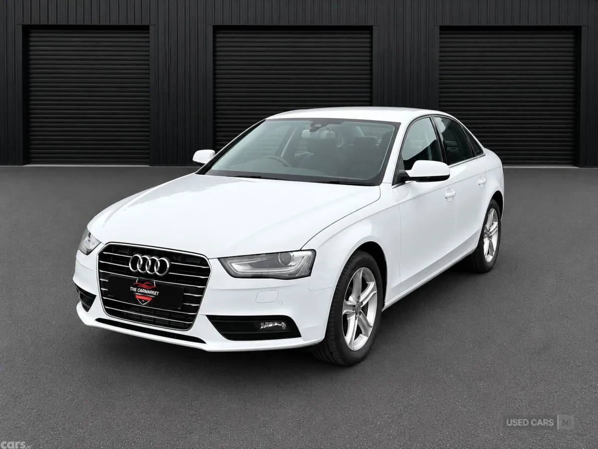 Audi A4 , Petrol, 2015, 