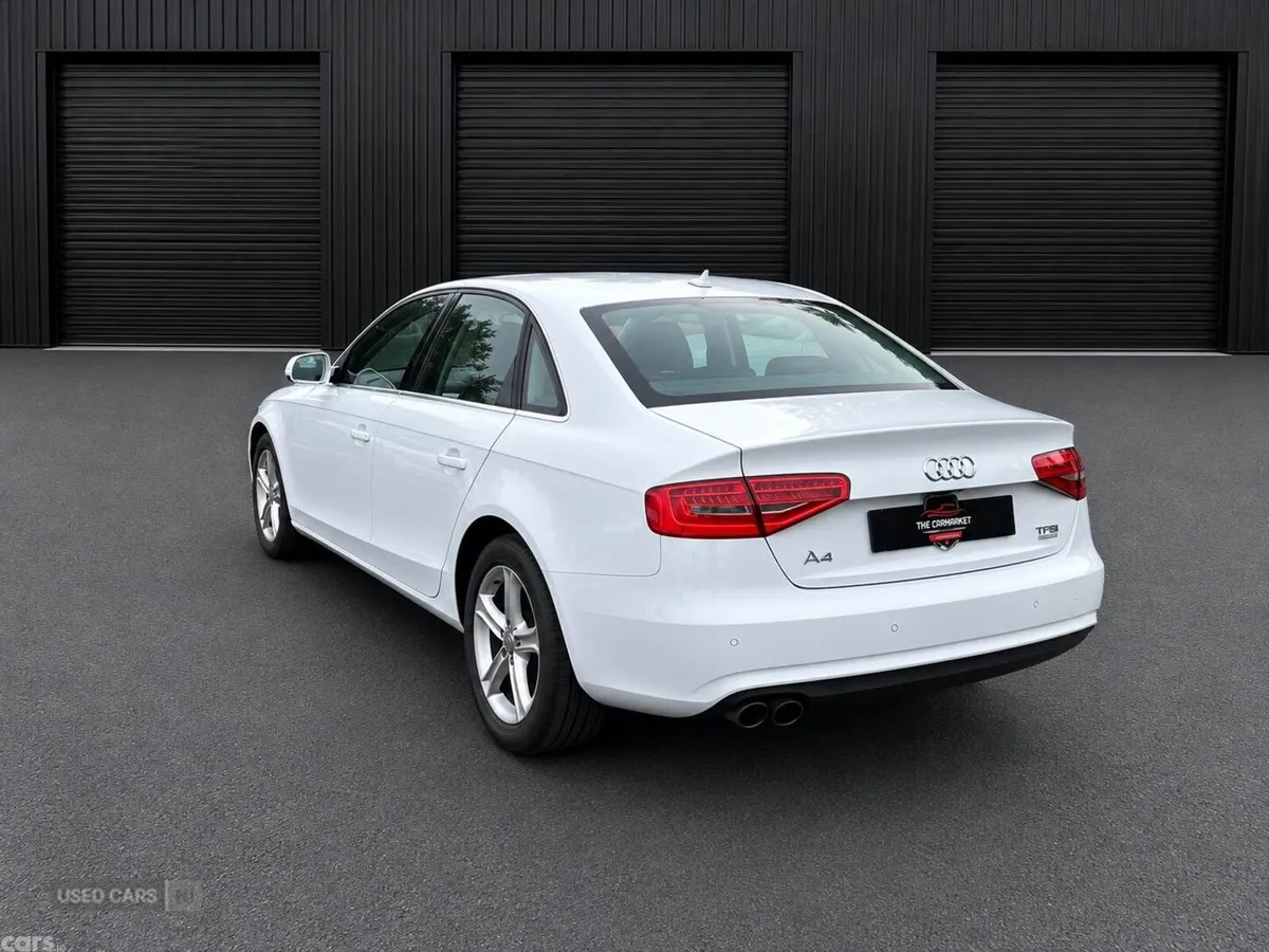 Audi A4 , Petrol, 2015, 