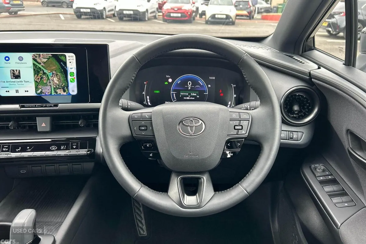 Toyota C-HR SUV, Petrol Hybrid, 2024, White