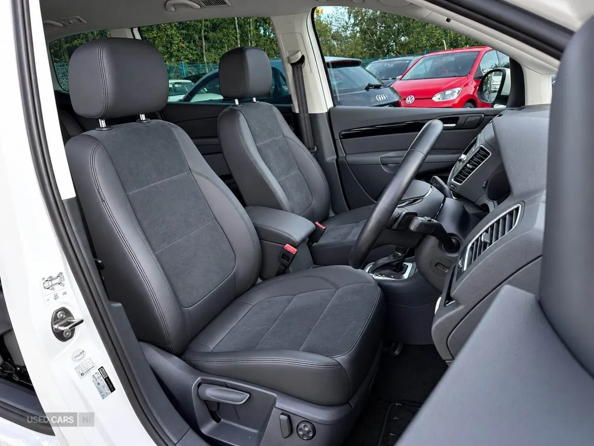 Volkswagen Sharan , Petrol, 2015, 