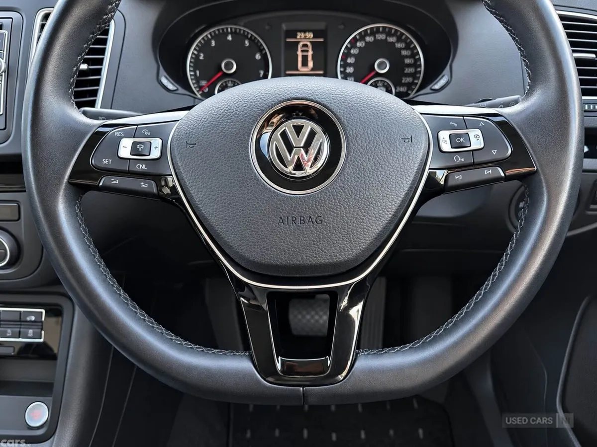Volkswagen Sharan , Petrol, 2015, 