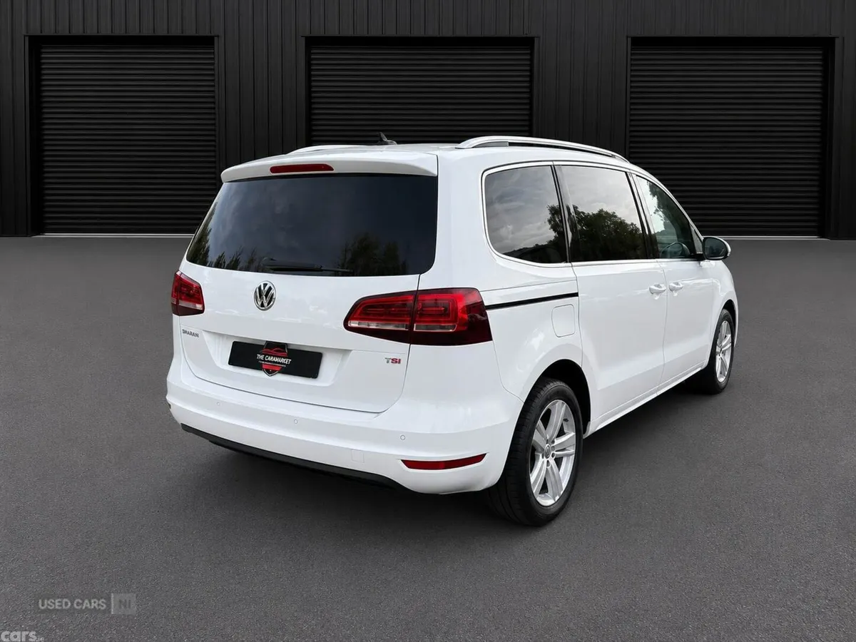 Volkswagen Sharan , Petrol, 2015, 