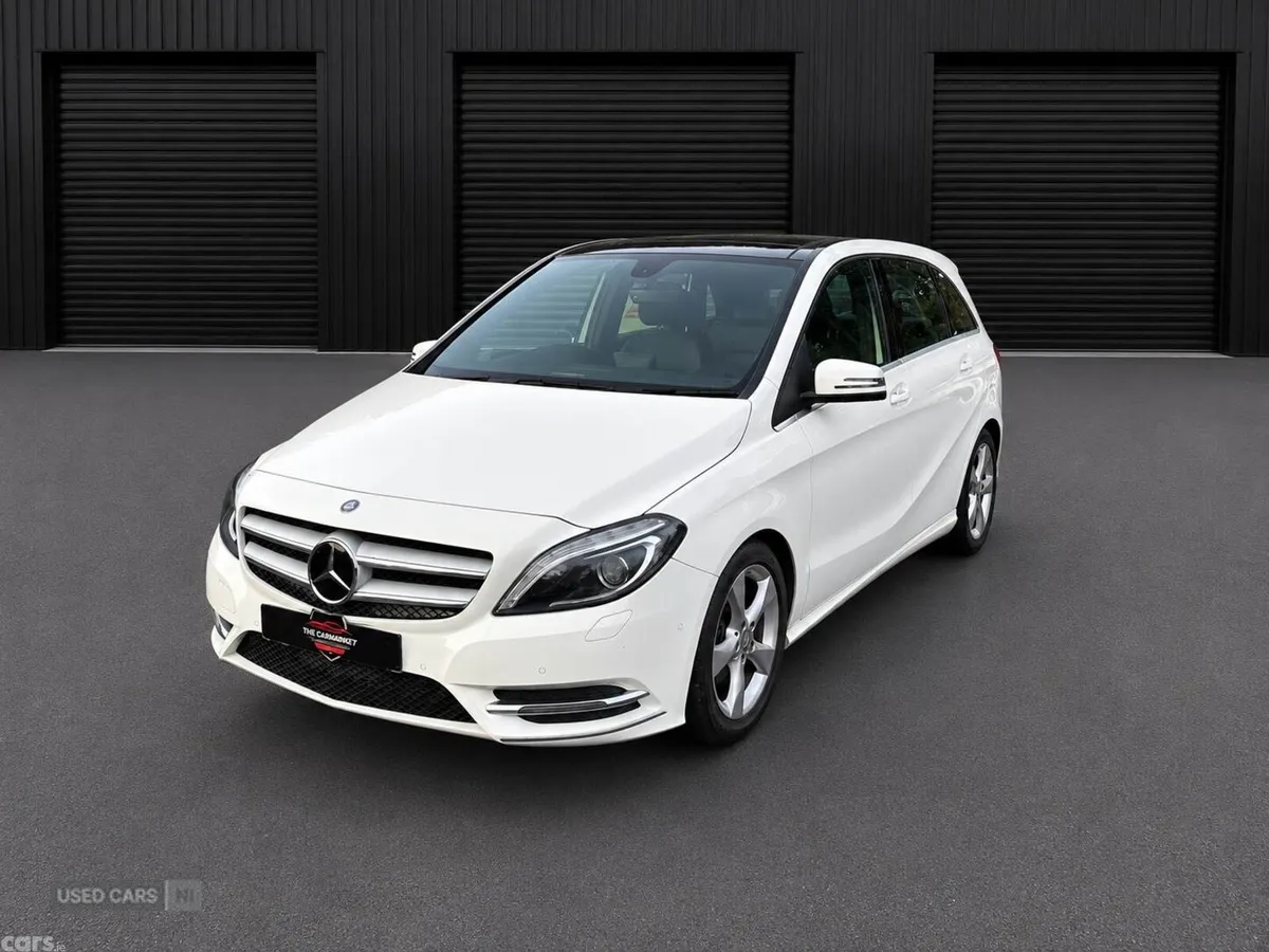 Mercedes-Benz B-Class , Petrol, 2014, White