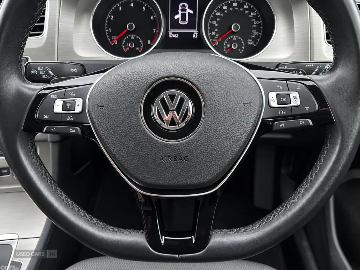 Volkswagen Golf , Petrol, 2014, Grey