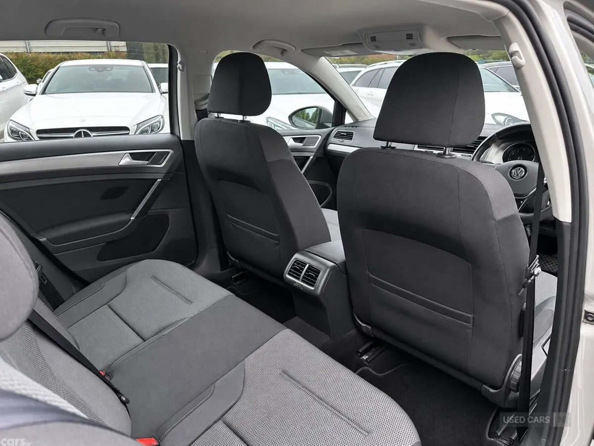 Volkswagen Golf , Petrol, 2014, Grey