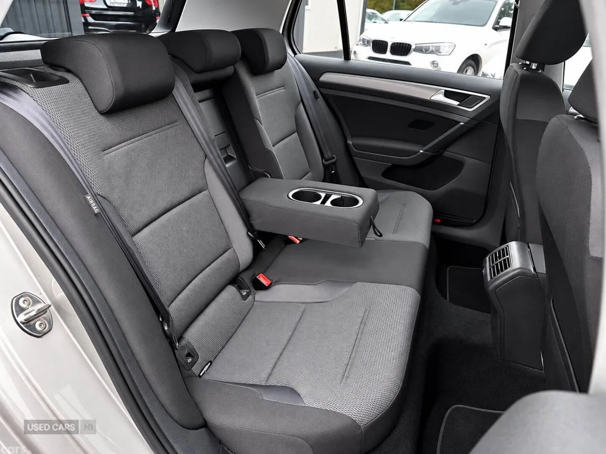 Volkswagen Golf , Petrol, 2014, Grey