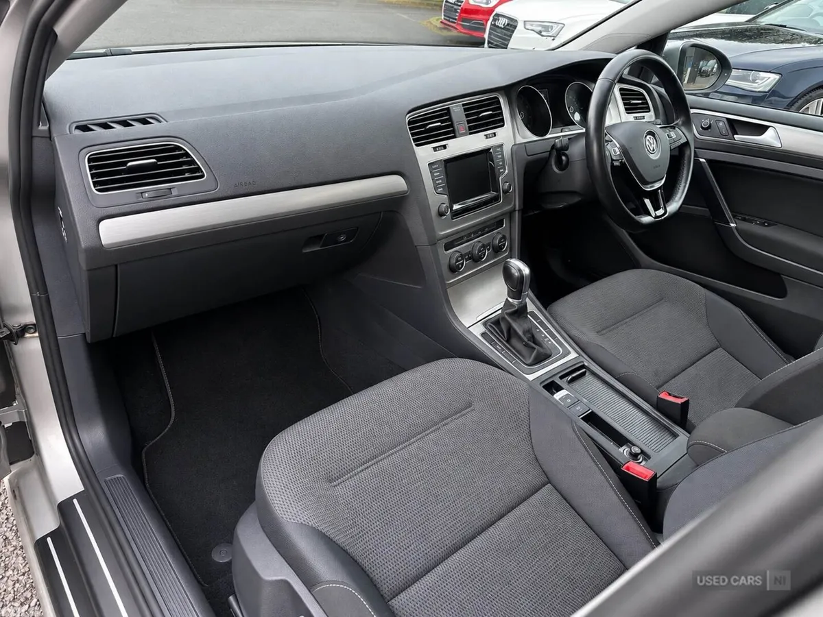 Volkswagen Golf , Petrol, 2014, Grey