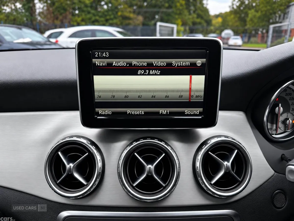 Mercedes-Benz GLA , Petrol, 2015, Black