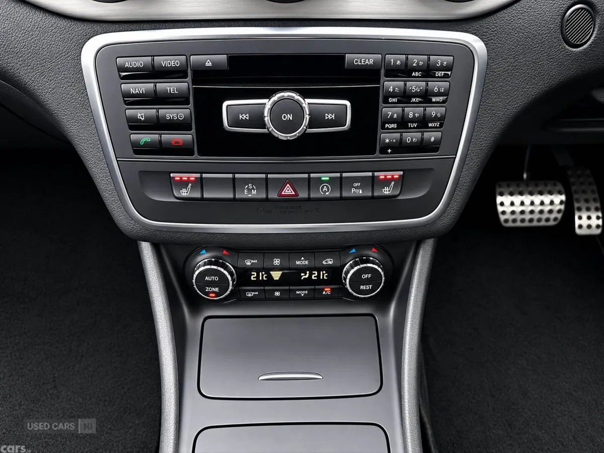 Mercedes-Benz GLA , Petrol, 2015, Black