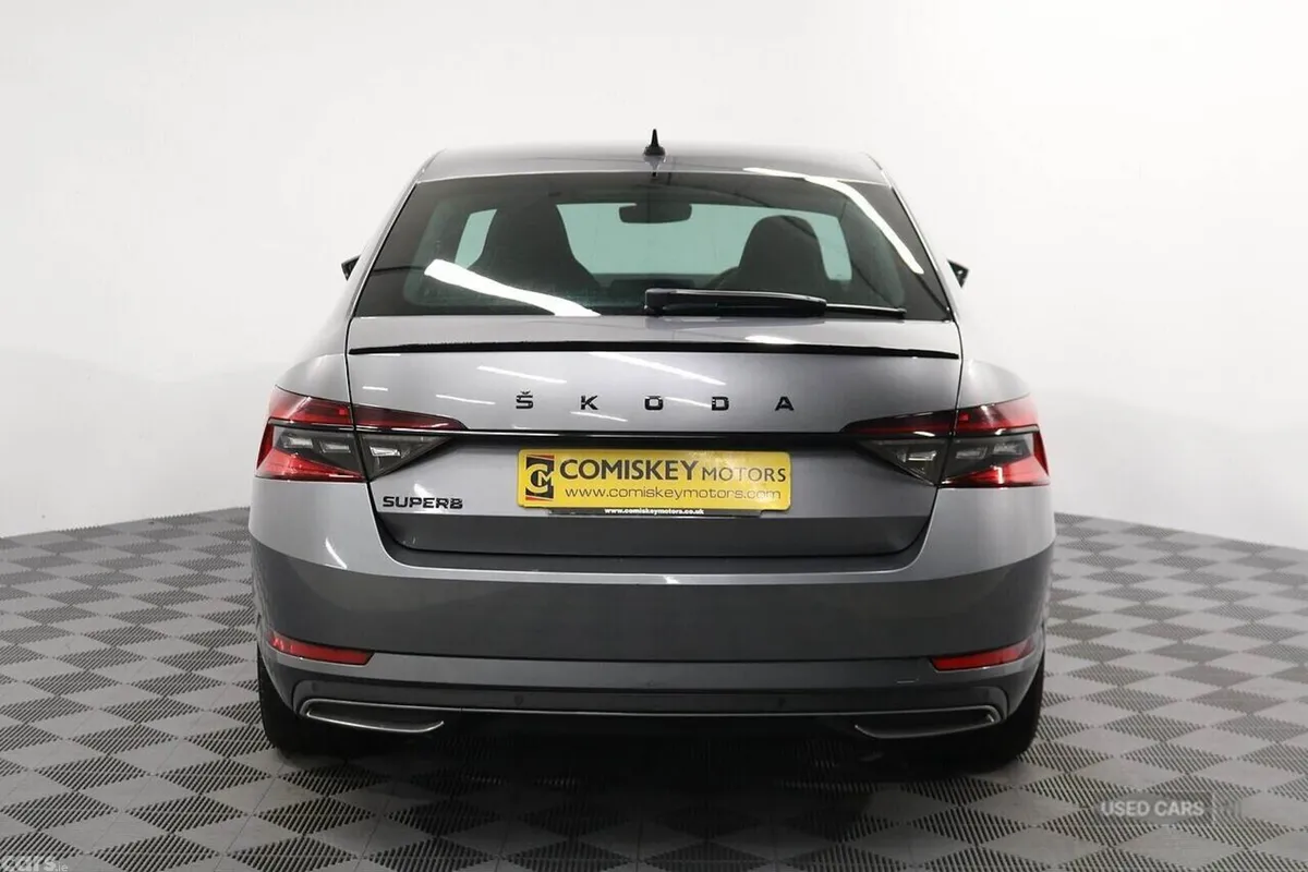 Skoda Superb Hatchback, Diesel, 2024, Grey