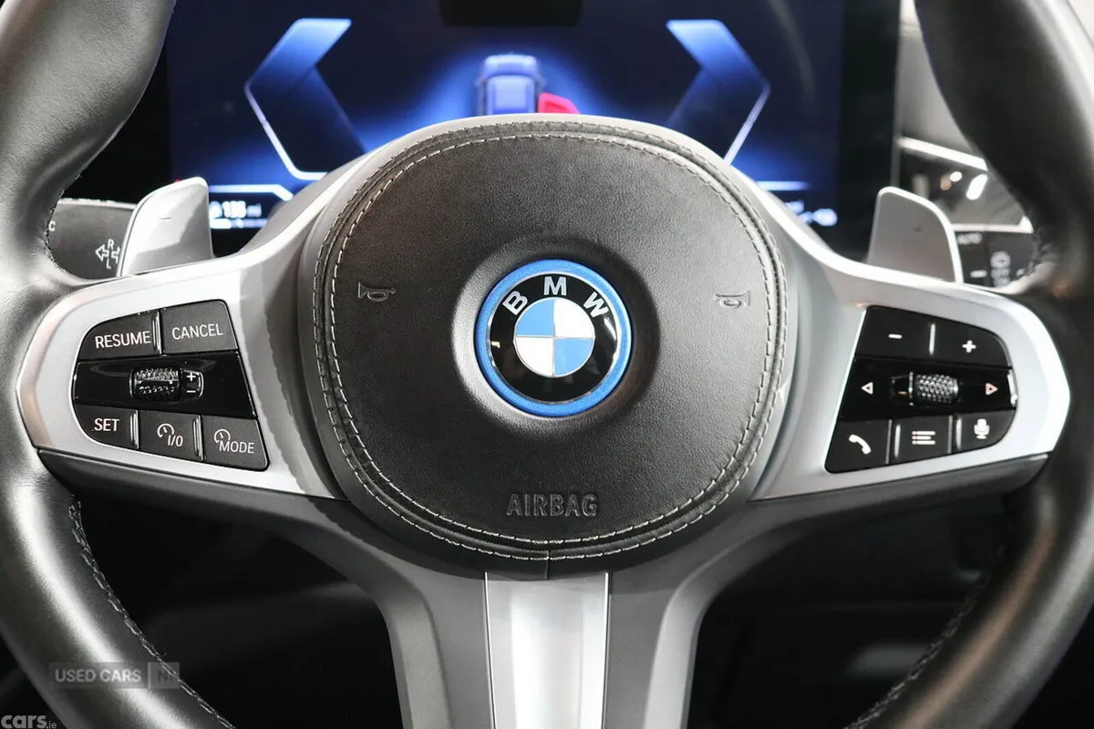 BMW X5 SUV, Petrol Hybrid, 2023, Black