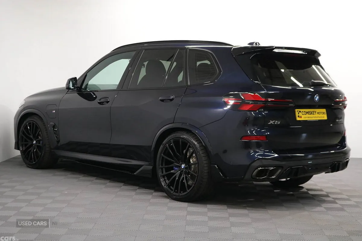 BMW X5 SUV, Petrol Hybrid, 2023, Black