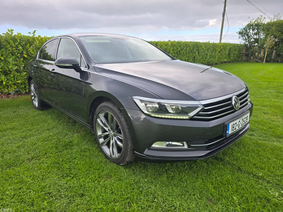 Volkswagen Passat Saloon, Diesel, 2018, Grey