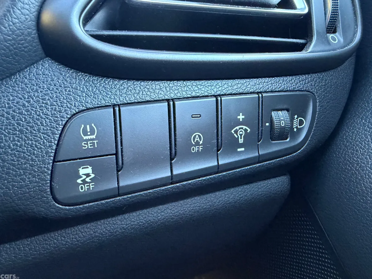 Hyundai i30 Hatchback, Diesel, 2021, Grey