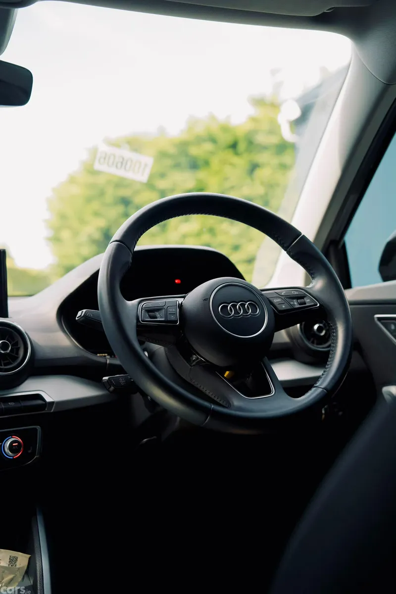 Audi Q2 SUV, Petrol, 2020, Black