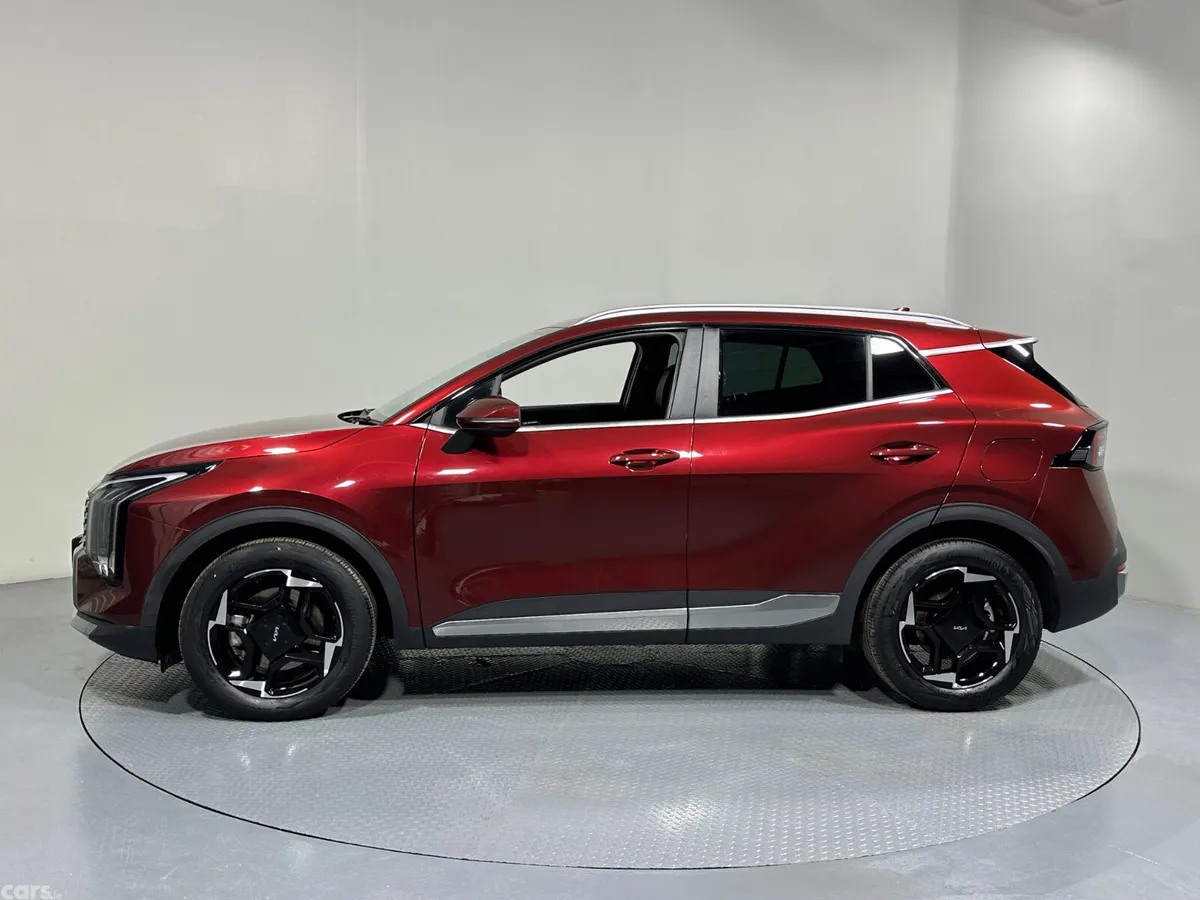 Kia Sportage SUV, Petrol Hybrid, 2026, Red