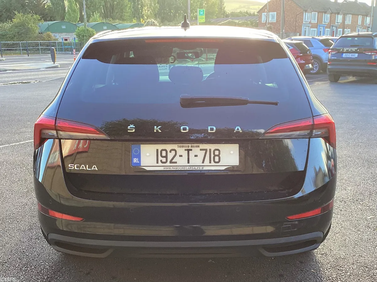 Skoda Scala Hatchback, Petrol, 2019, Black