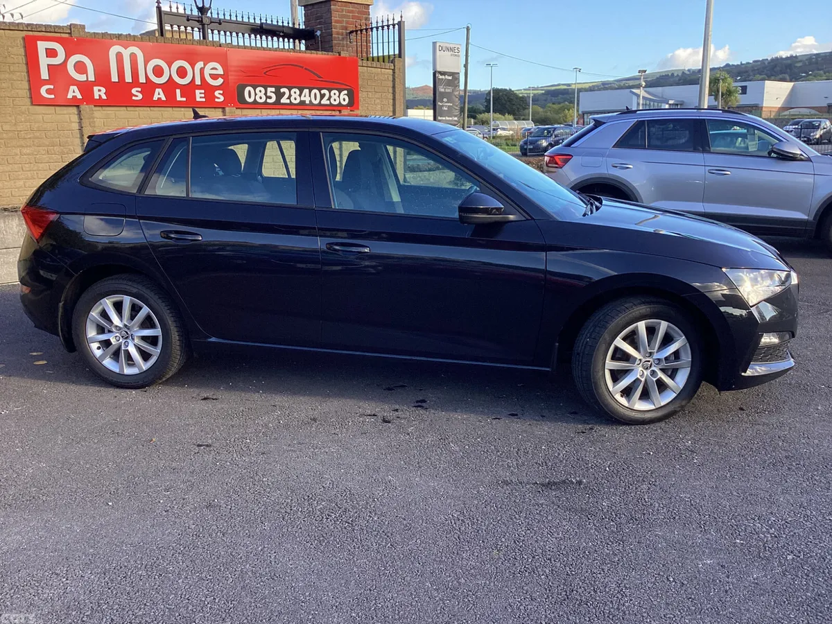 Skoda Scala Hatchback, Petrol, 2019, Black