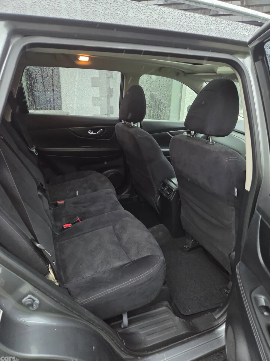 Nissan X-Trail SUV, Diesel, 2016, Grey