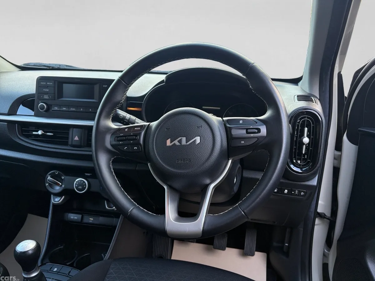 Kia Picanto Hatchback, Petrol, 2023, Yellow