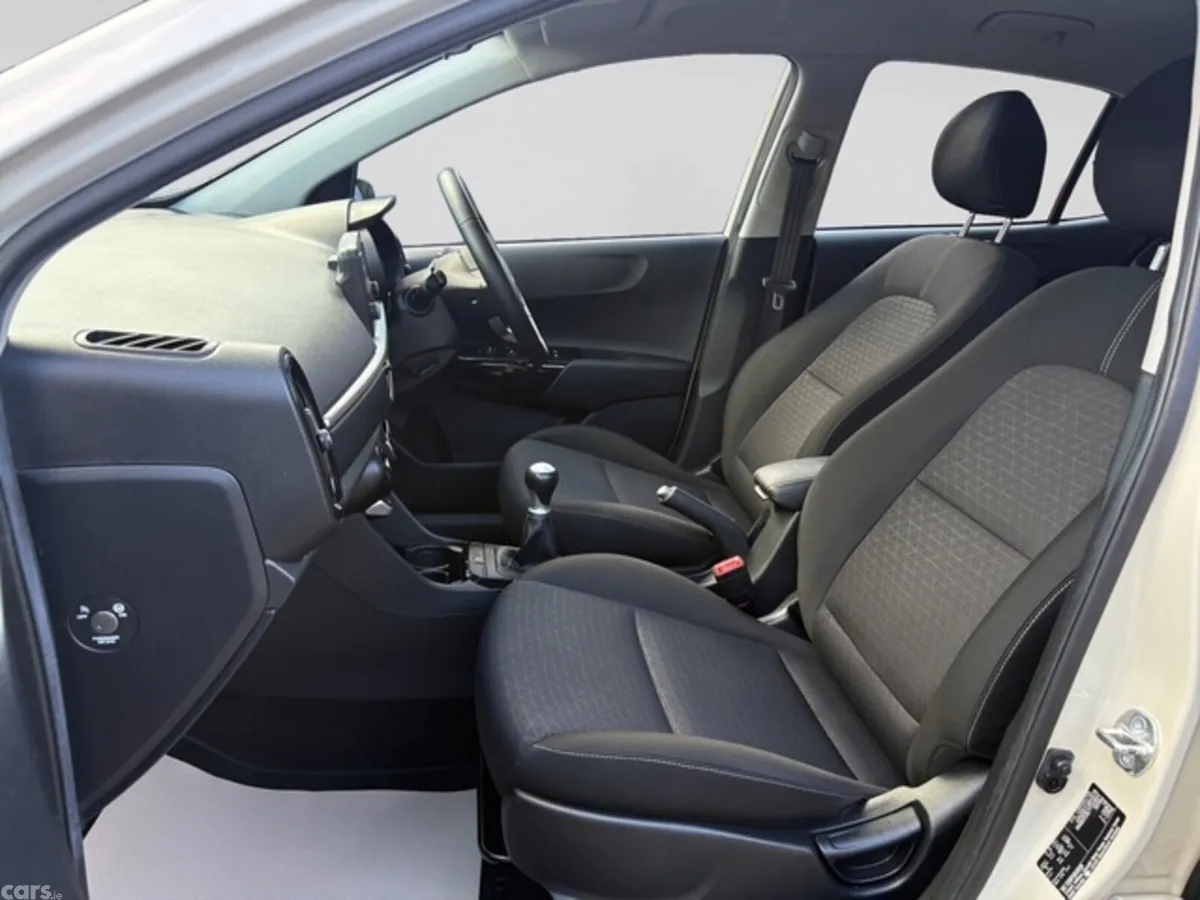 Kia Picanto Hatchback, Petrol, 2023, Yellow