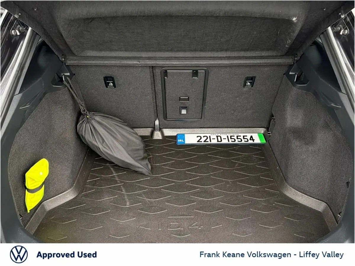 Volkswagen ID.4 SUV, Electric, 2022, Grey