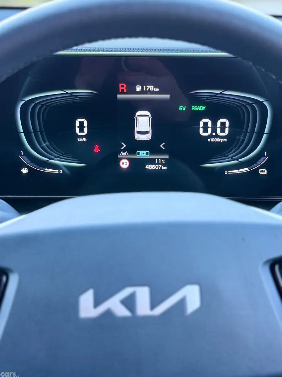 Kia Niro SUV, Petrol Hybrid, 2024, Grey