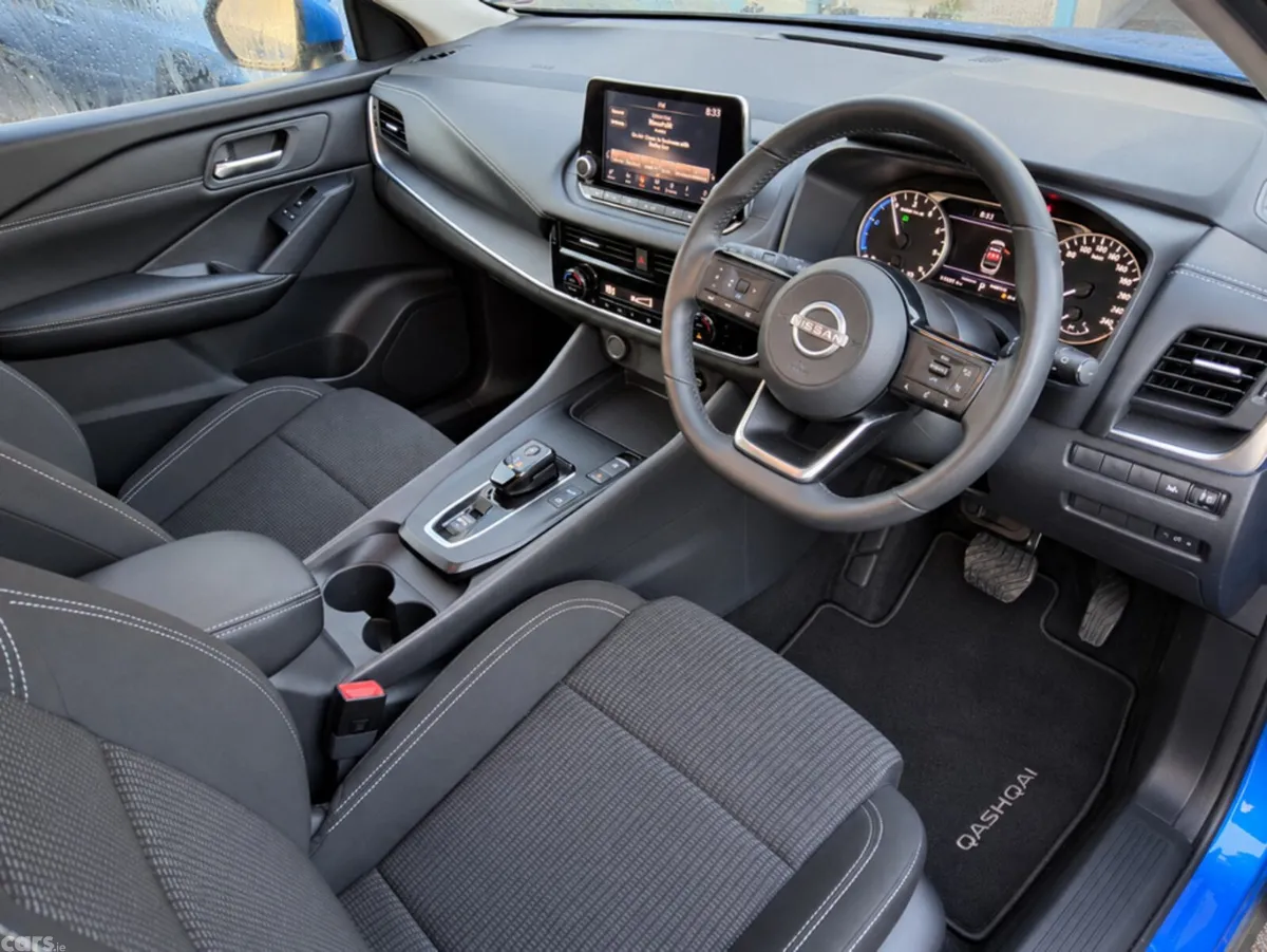 Nissan Qashqai SUV, Petrol Hybrid, 2024, Blue