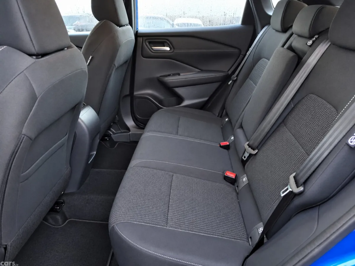 Nissan Qashqai SUV, Petrol Hybrid, 2024, Blue