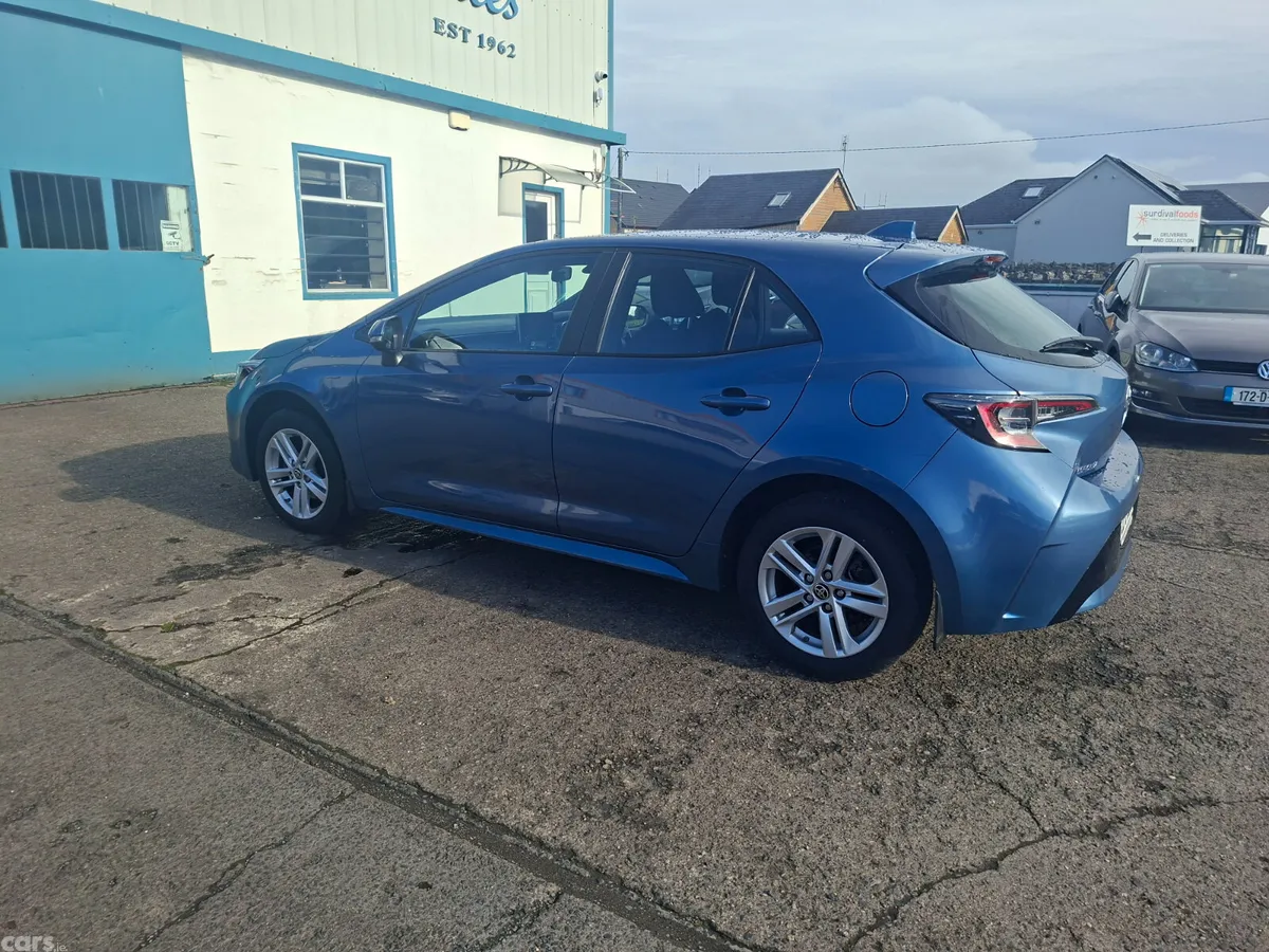 Toyota Corolla Hatchback, Petrol Hybrid, 2022, Blue