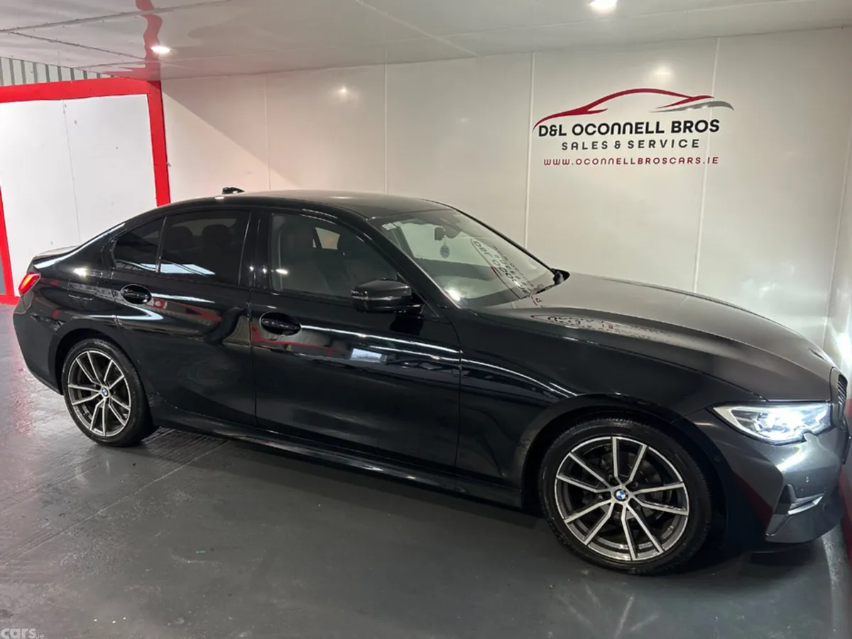 BMW 3-Series Saloon, Diesel, 2021, Black