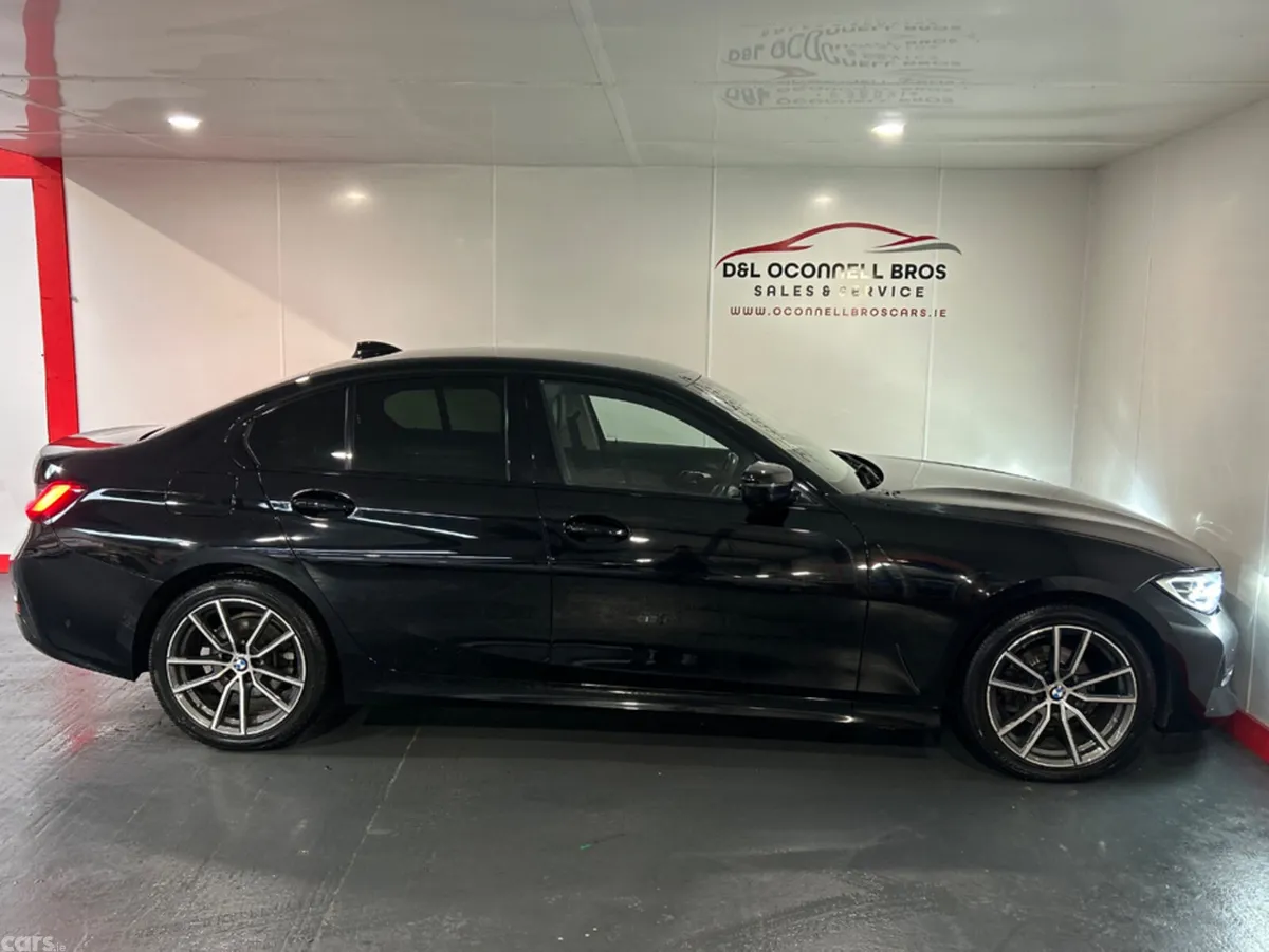 BMW 3-Series Saloon, Diesel, 2021, Black