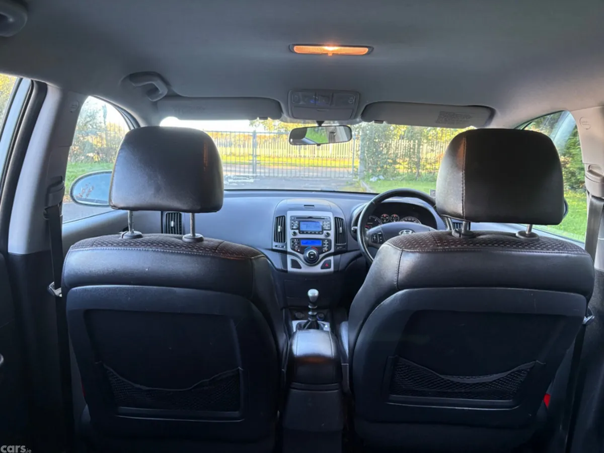 Hyundai i30 Hatchback, Diesel, 2010, White