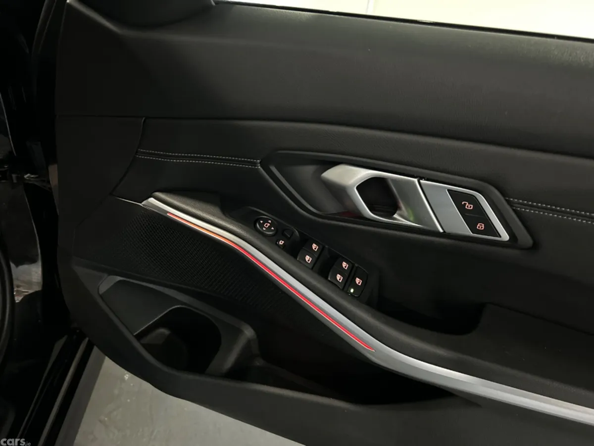 BMW 3-Series Saloon, Diesel, 2021, Black