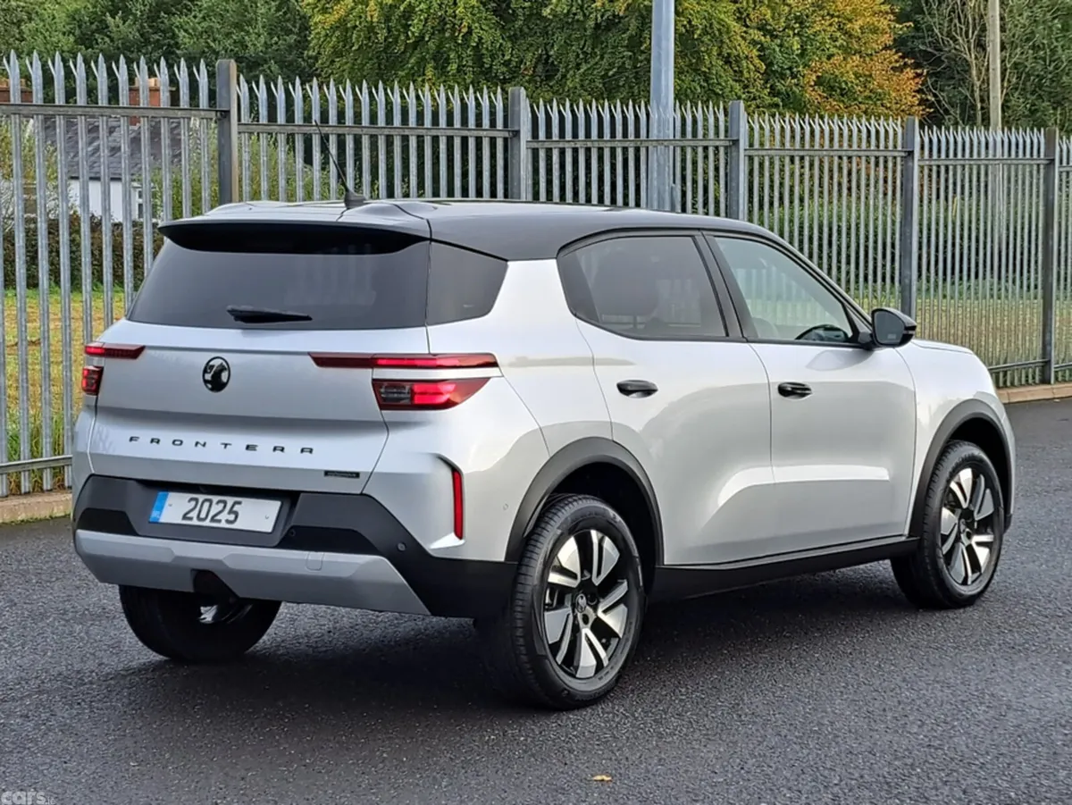 Opel Frontera Hatchback, Electric, 2025, Silver