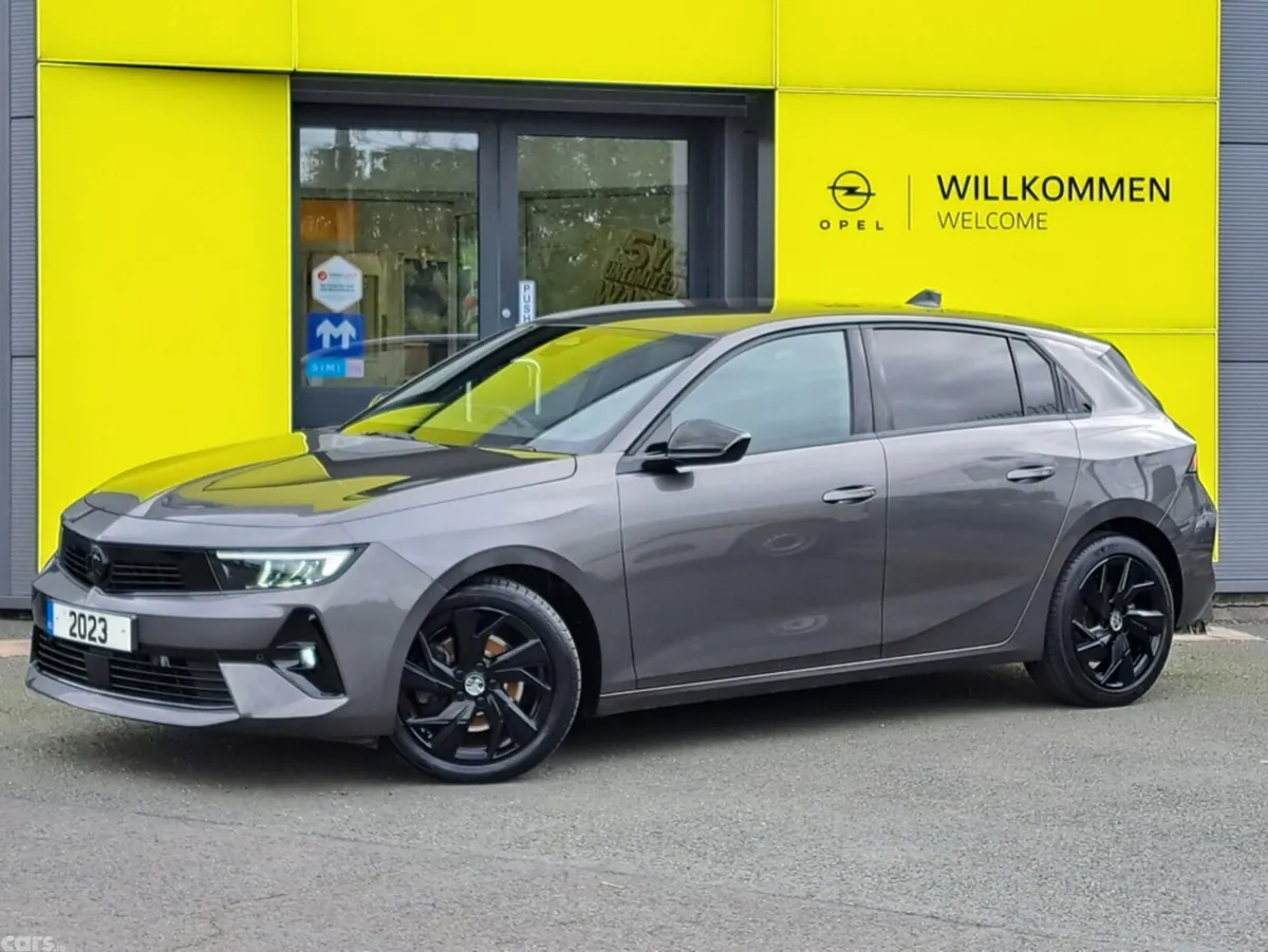 Opel Astra Hatchback, Diesel, 2023, Grey