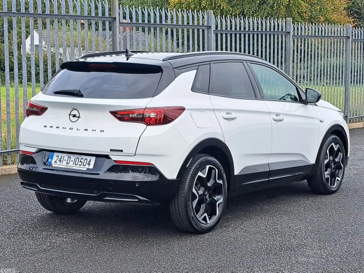 Opel Grandland SUV, Petrol, 2024, White