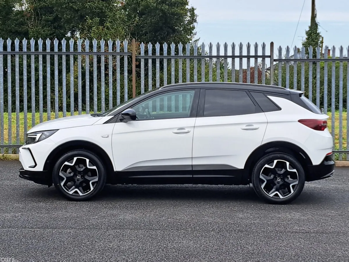 Opel Grandland SUV, Petrol, 2024, White