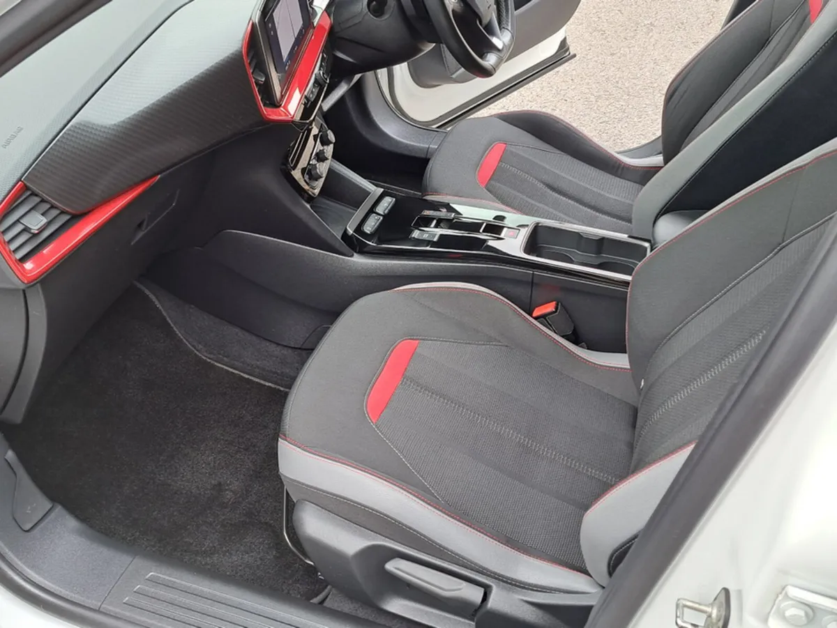 Opel Mokka SUV, Petrol, 2021, White