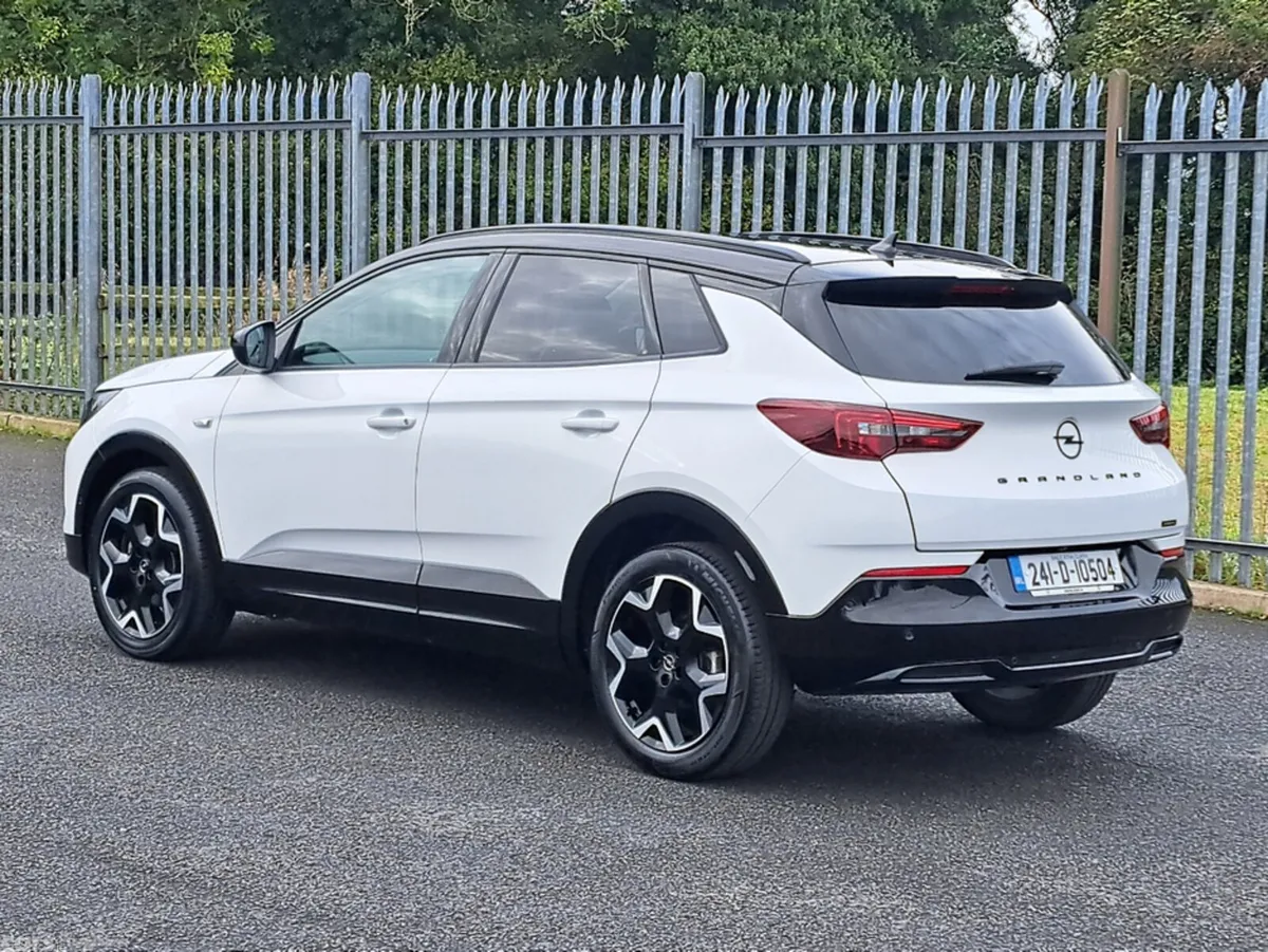 Opel Grandland SUV, Petrol, 2024, White