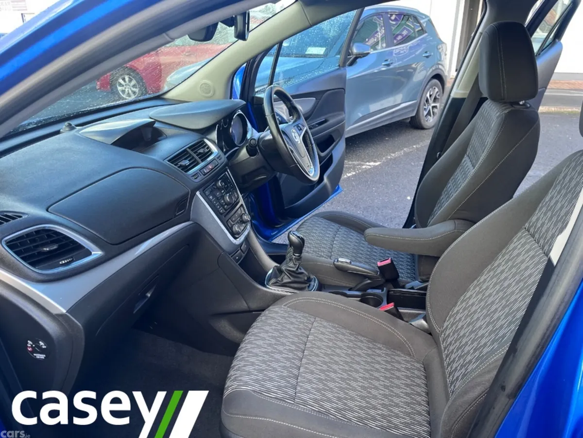 Vauxhall Mokka Hatchback, Diesel, 2016, Blue