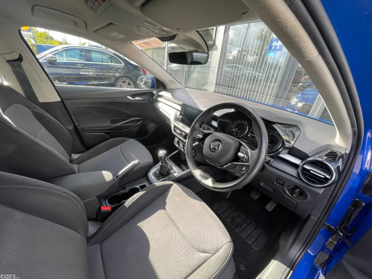 Skoda Fabia Hatchback, Petrol, 2023, Blue