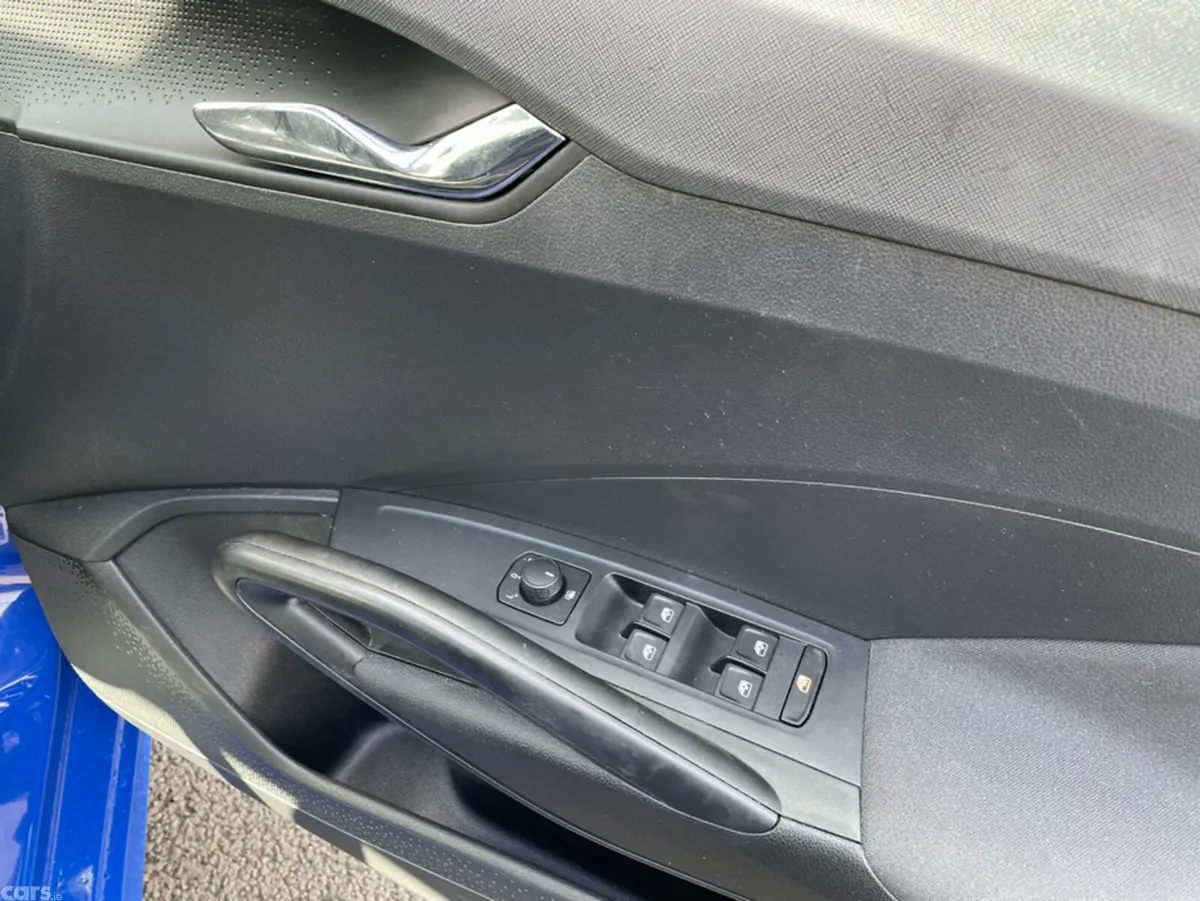 Skoda Fabia Hatchback, Petrol, 2023, Blue