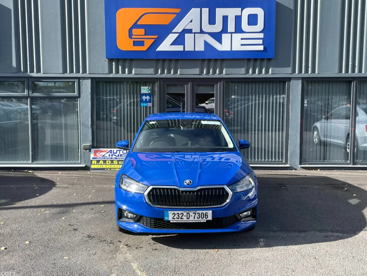 Skoda Fabia Hatchback, Petrol, 2023, Blue