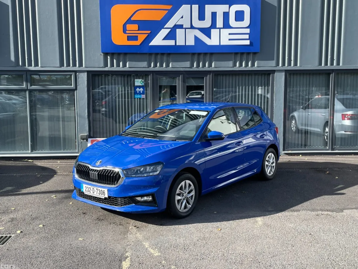 Skoda Fabia Hatchback, Petrol, 2023, Blue