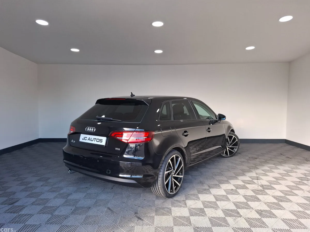 Audi A3 Hatchback, Diesel, 2015, Black