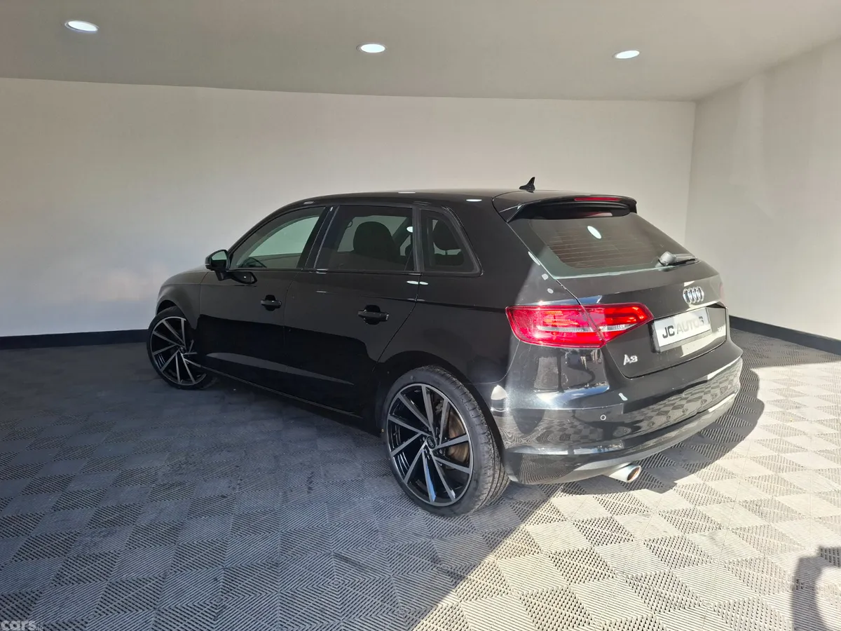 Audi A3 Hatchback, Diesel, 2015, Black