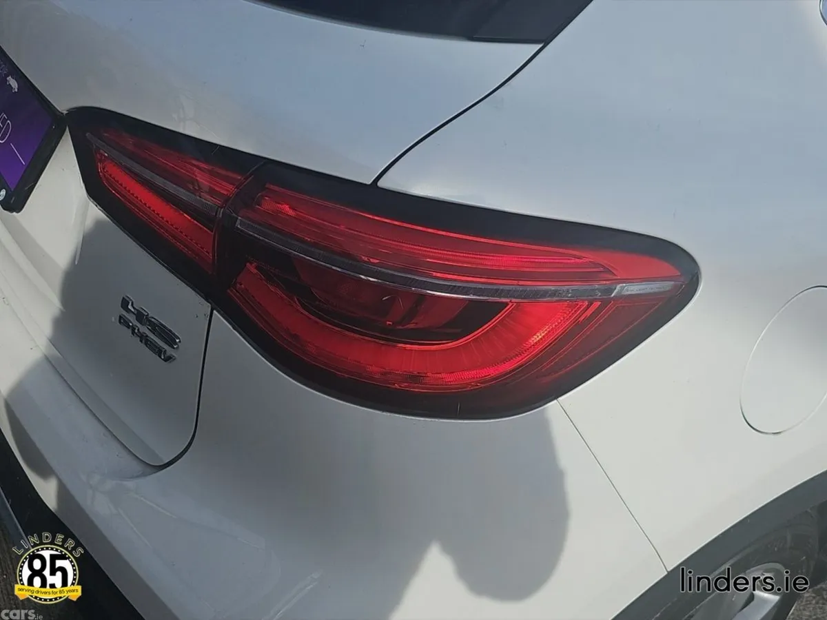 MG HS Hatchback, Petrol Plug-in Hybrid, 2023, White